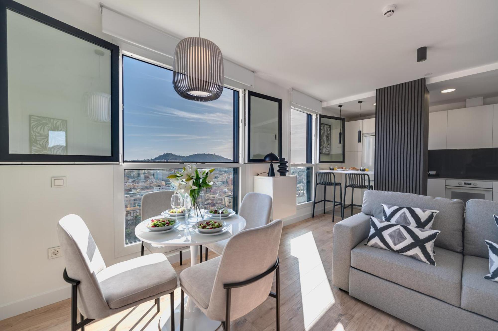 Xpce Sky Towers - Parking Free Apartamento Málaga