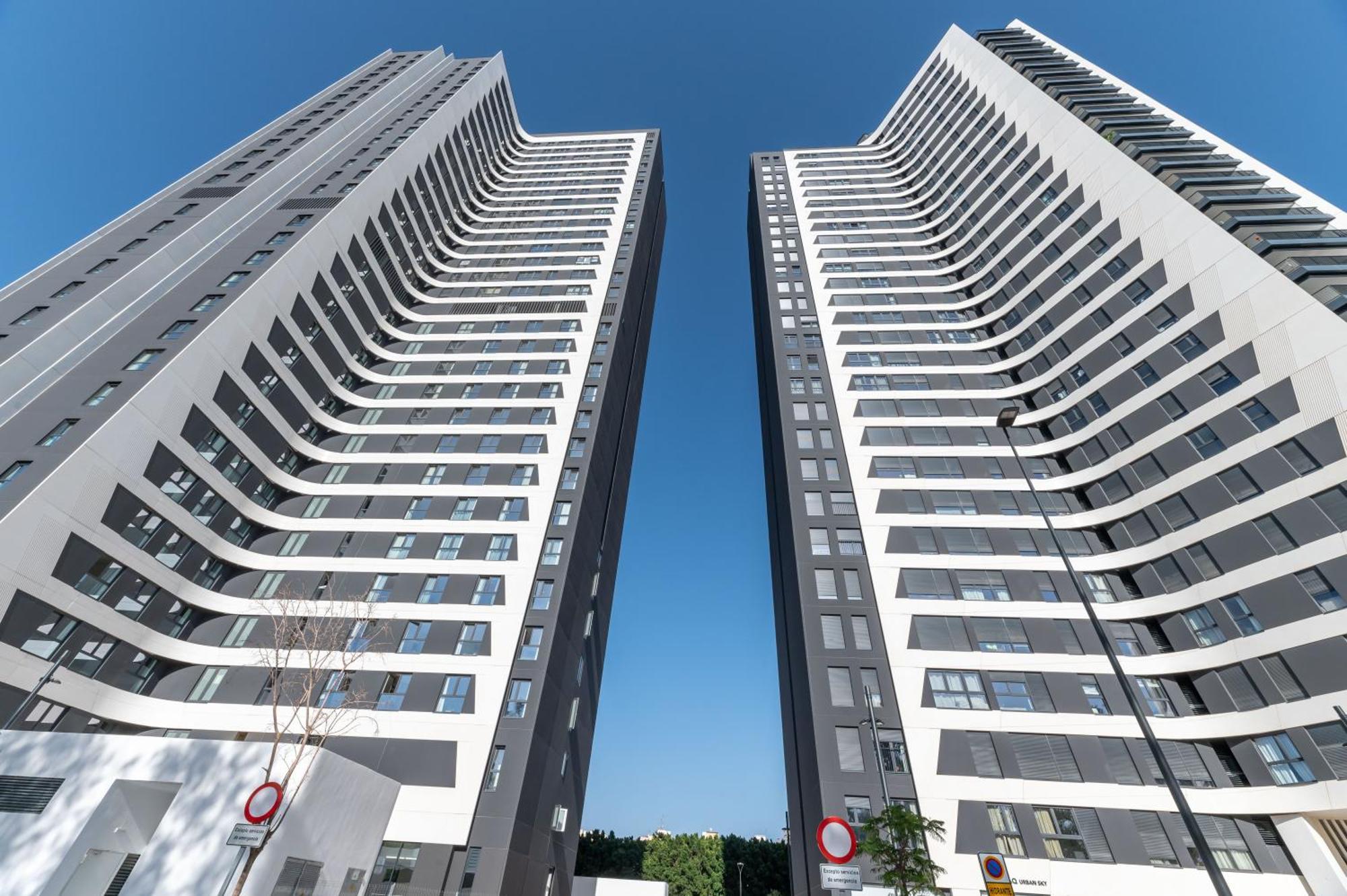 Apartamento Xpce Sky Towers - Parking Free