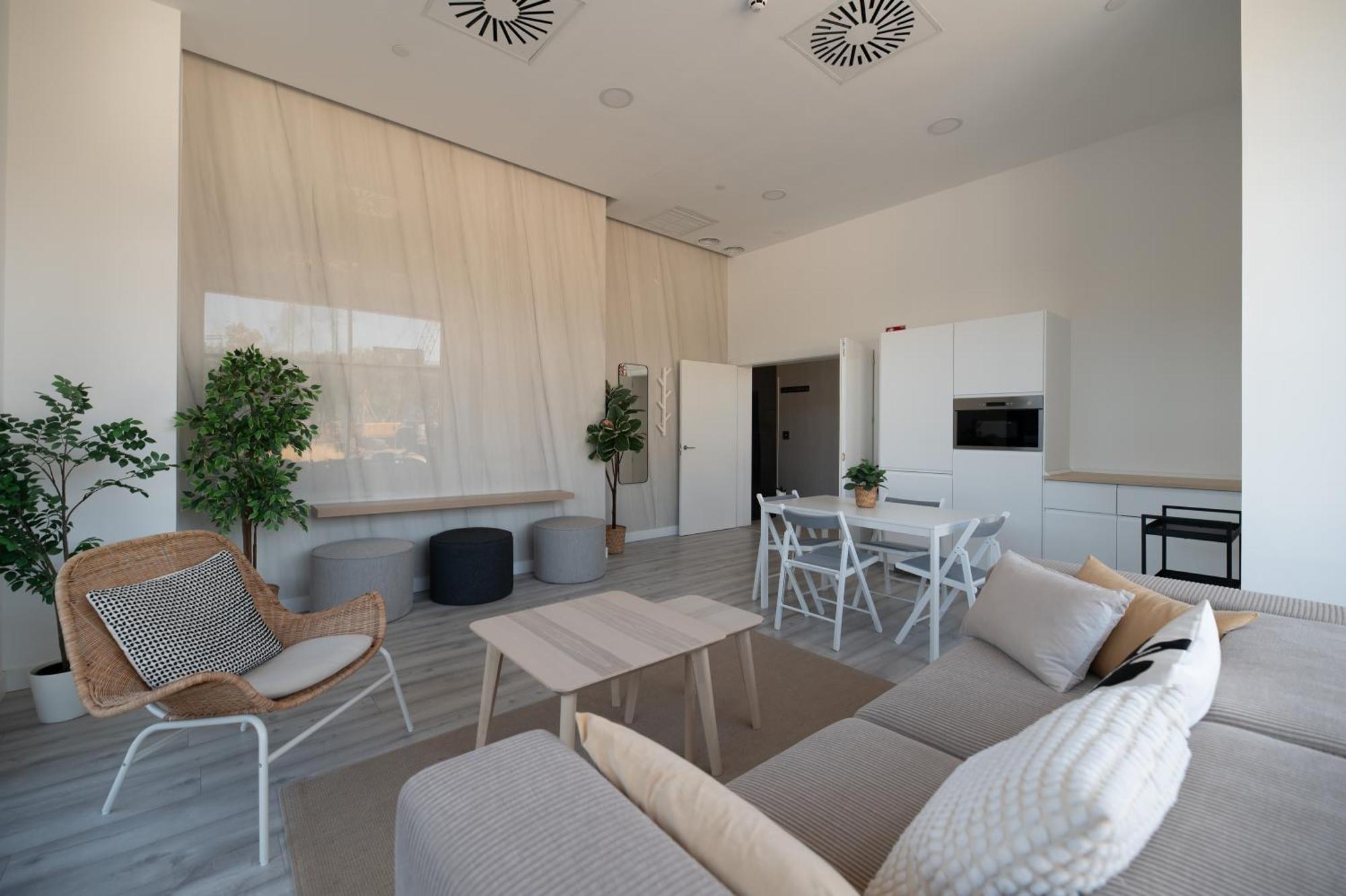 Xpce Sky Towers - Parking Free Apartamento *